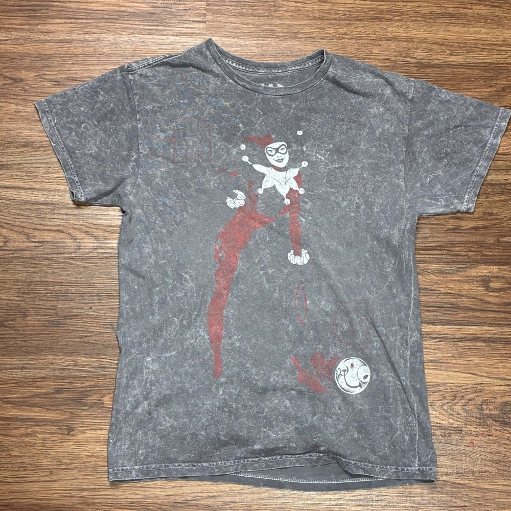 DC Comics Harley Quinn T-Shirt Mens Small Grey Excellent Acid Wash Graphic Tee
